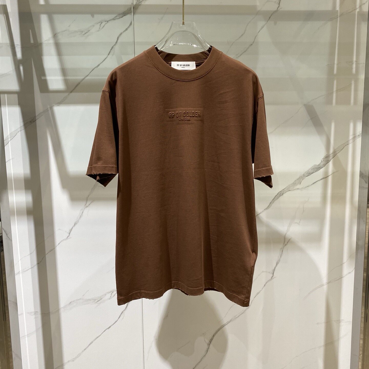 PP OF GOLDEN 26春夏新款logo字母印花破坏男士圆领短袖T恤622780