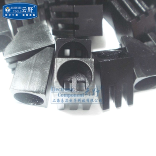 【高科美芯】 发光管座5MM F5单孔黑色 LED灯座 印刷电路板 100个