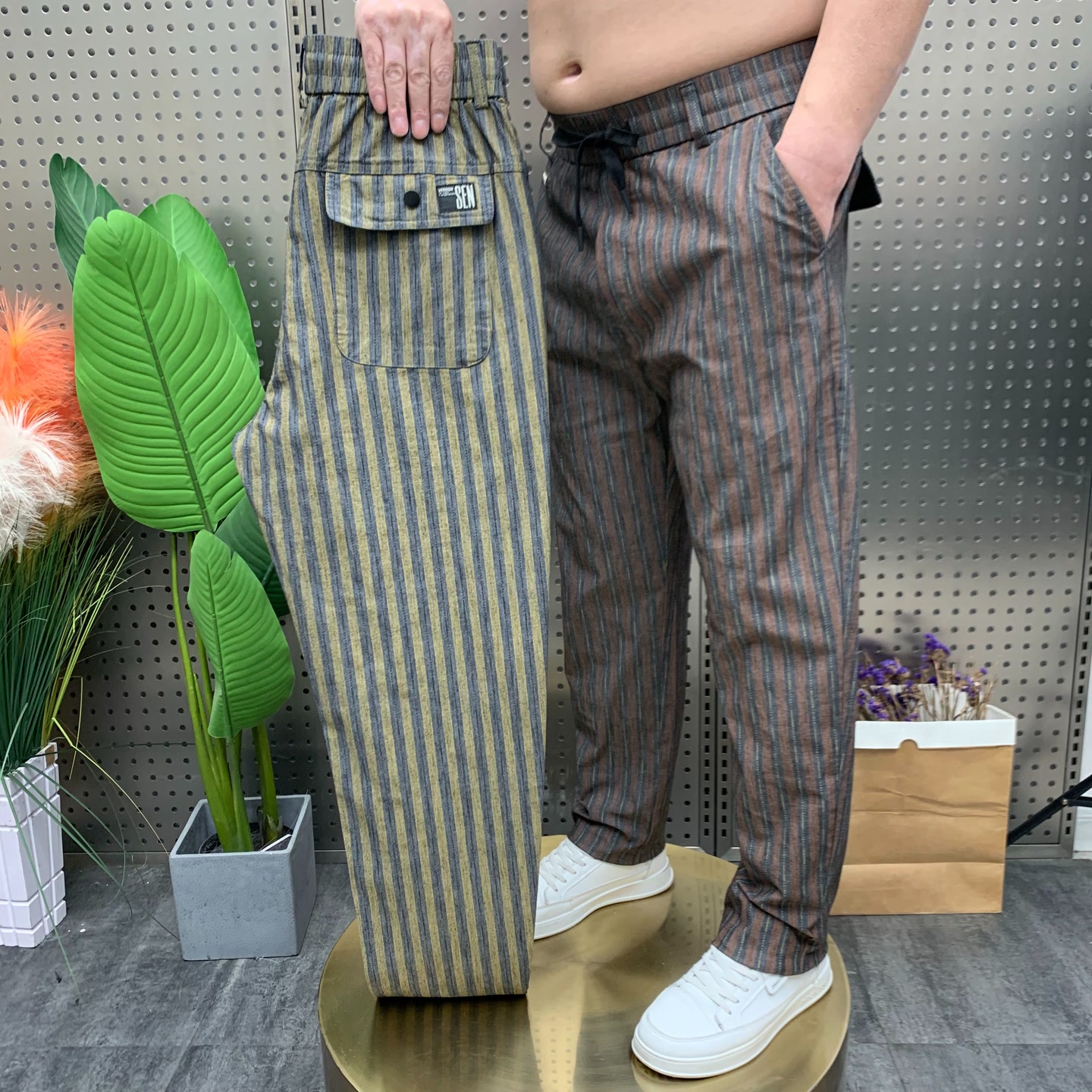 2025新款春季高档韩版男裤竖条纹商务休闲裤子男潮流修身哈伦裤