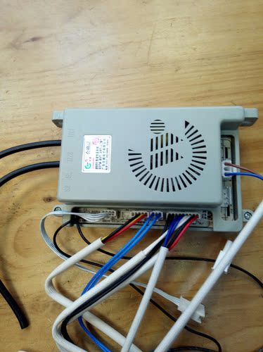 百I威I长I威万I能恒温热水器主板