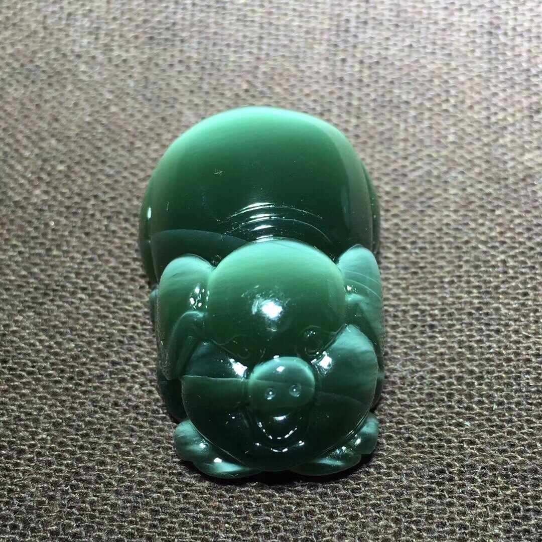 保证收藏品新疆和田发财猪和田玉碧玉活猫眼挂件，
