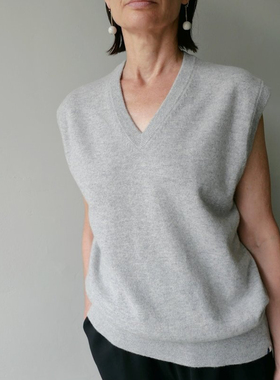 外贸尾单 荷兰单北欧简约风V领无袖针织背心灰色宽松百搭马甲上衣