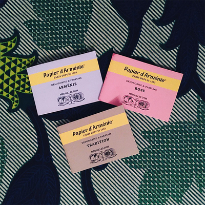 法国 Papier d'Armenie香薰纸亚美尼亚安息香室内扩香香薰纸燃烧