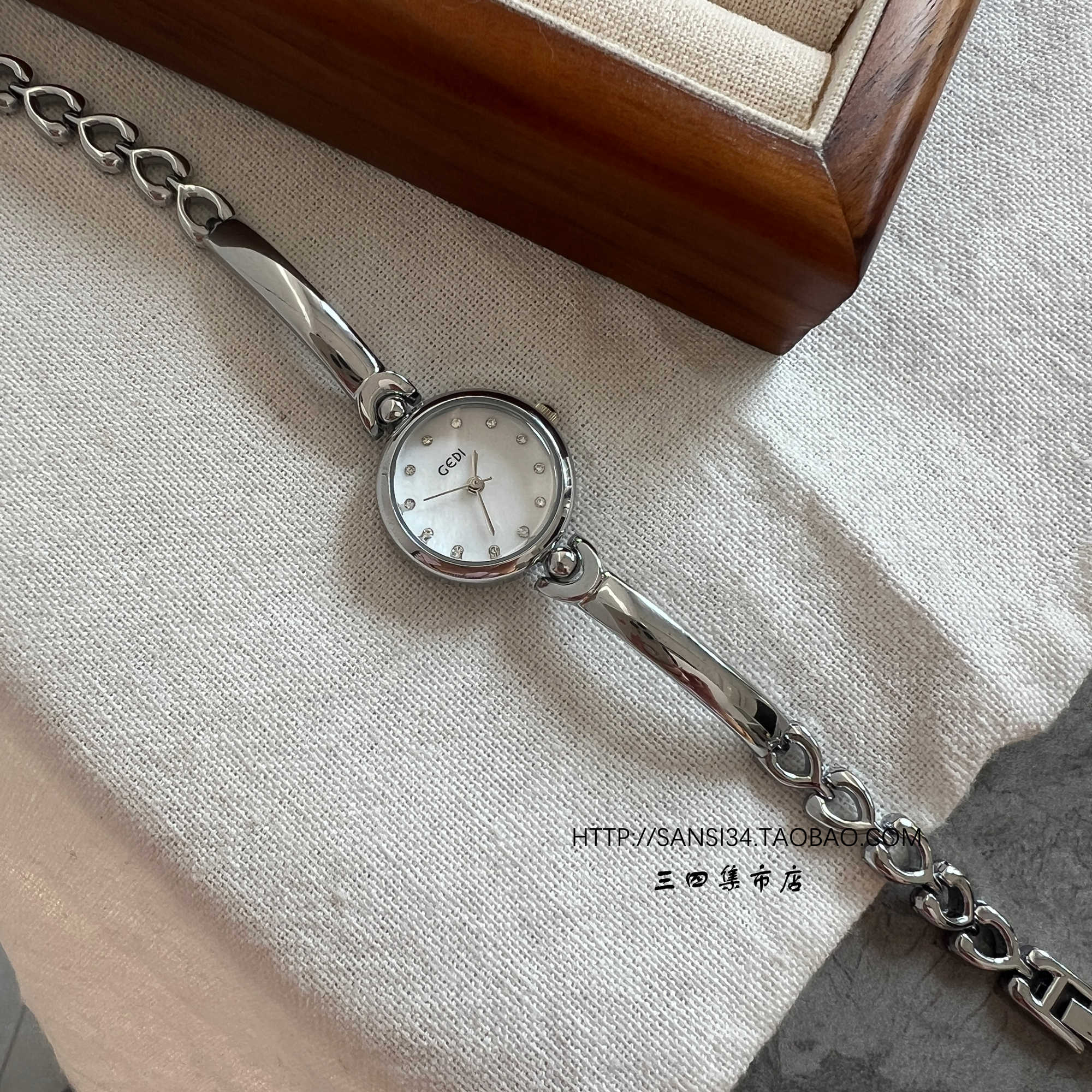 简约气质百搭小众设计感手表