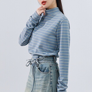 QUEENSHOP 2025秋冬新品女装磨毛配色条纹高领长袖上衣01099220