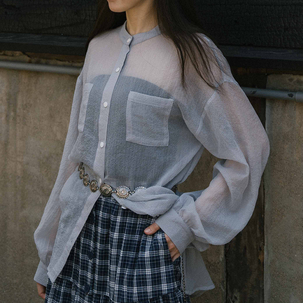 QUEENSHOP 2025秋冬新品女装细格纹中山领双口袋透肤衬