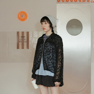立体缇花拉链设计透肤外套02071700 女装 QUEENSHOP 2026春夏新品