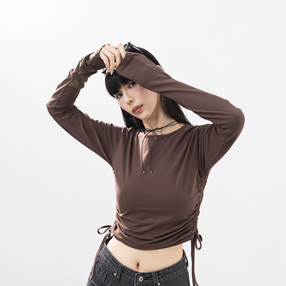 QUEENSHOP 2025秋冬新品女装素面圆领侧抽绳造型长袖上