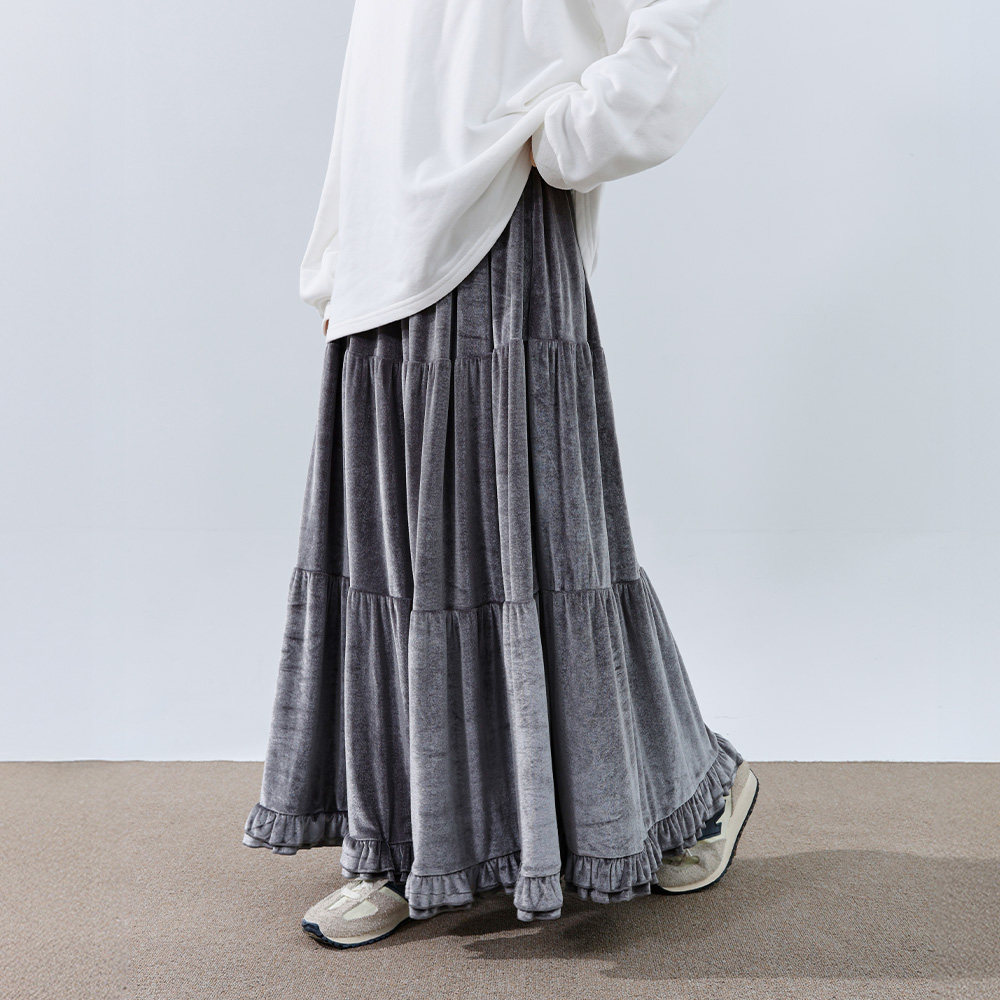 QUEENSHOP 2025秋冬新品女装质感光泽绒面荷叶蛋糕长裙03021715,女装/女士精品,半身裙,淘宝优惠券,粉丝福利购,淘宝优惠卷