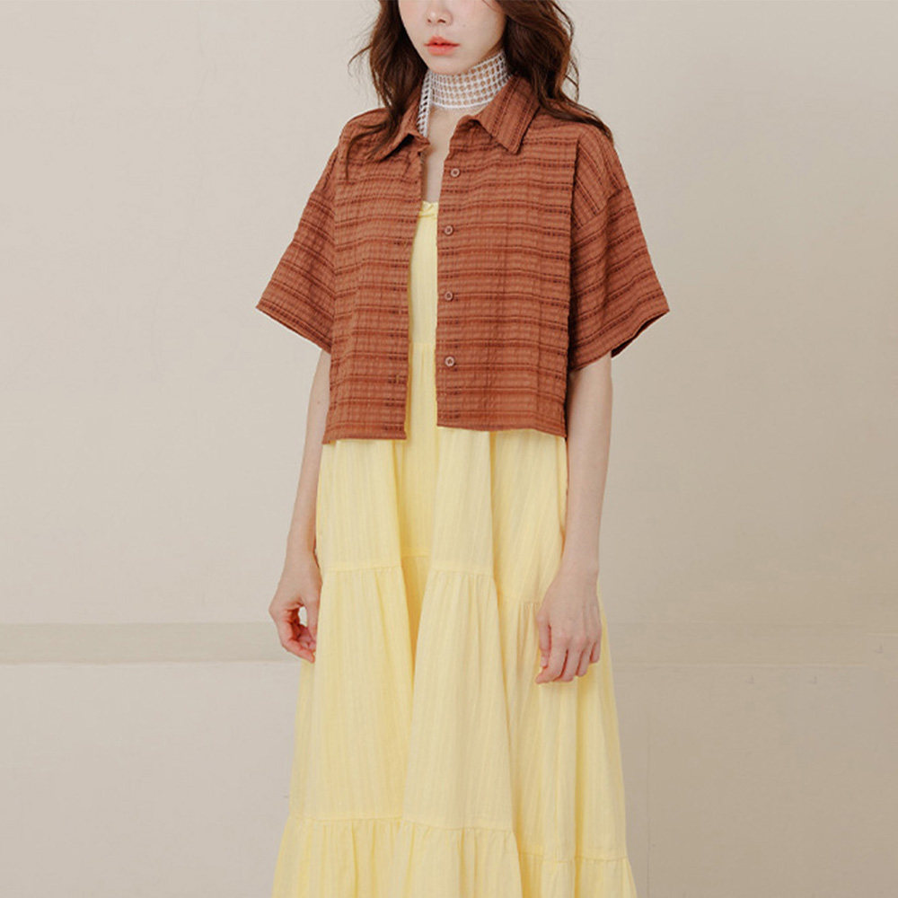 QUEENSHOP2026春夏新品女装棉花糖格纹微透肤短版衬衫-咖01025819