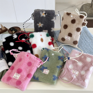 自制款 ~可爱波点毛绒绒手机包碎花羊羔毛迷你小挎包斜挎包女包包