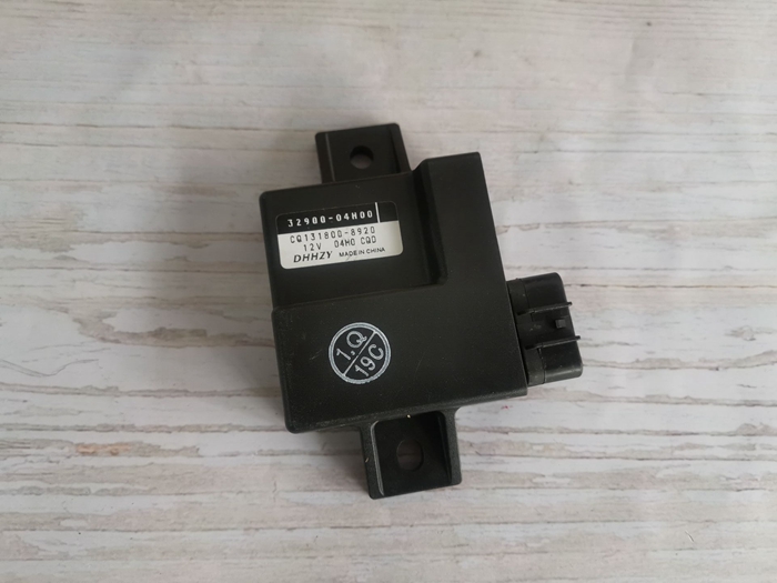 适用于踏板摩托车配件国三新款海王星 UA125T-A点火器 单插打火器