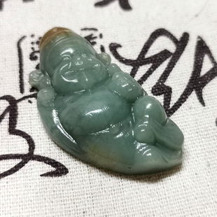 手雕纯天然俏色顶头红财神配手把吊坠绳天然岫玉之辽阳花玉孤品件