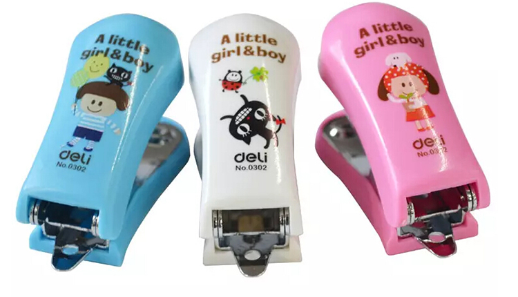 得力0302迷你型卡通订书器 小订书机 定书机 12#订书机