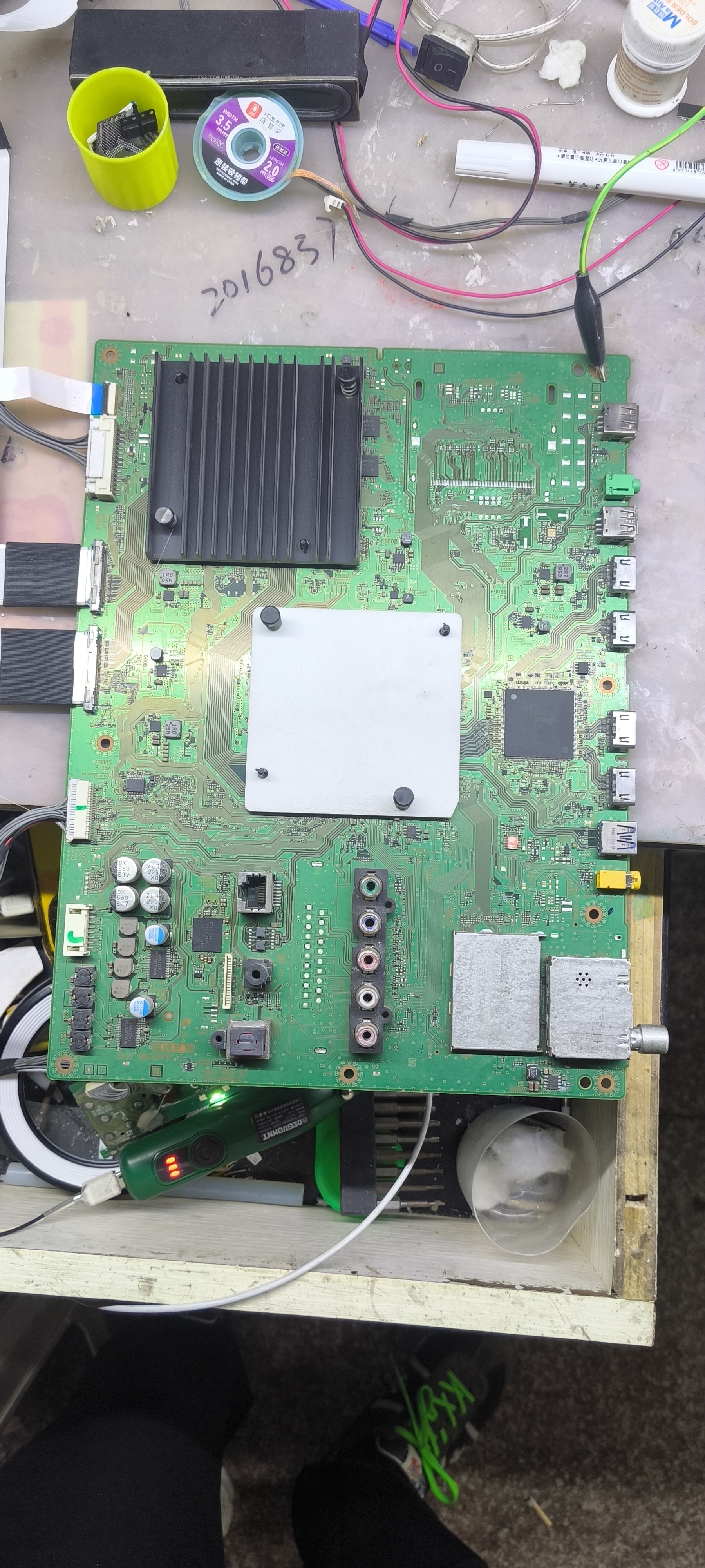 原装索尼KD-65X9000C 主板 1-894-595-21 屏 YD5S650HTG01