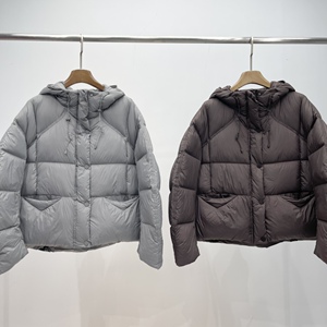 艾诺丝贝贝旗舰店2024冬季新品短款连帽泡芙面包羽绒服41030025