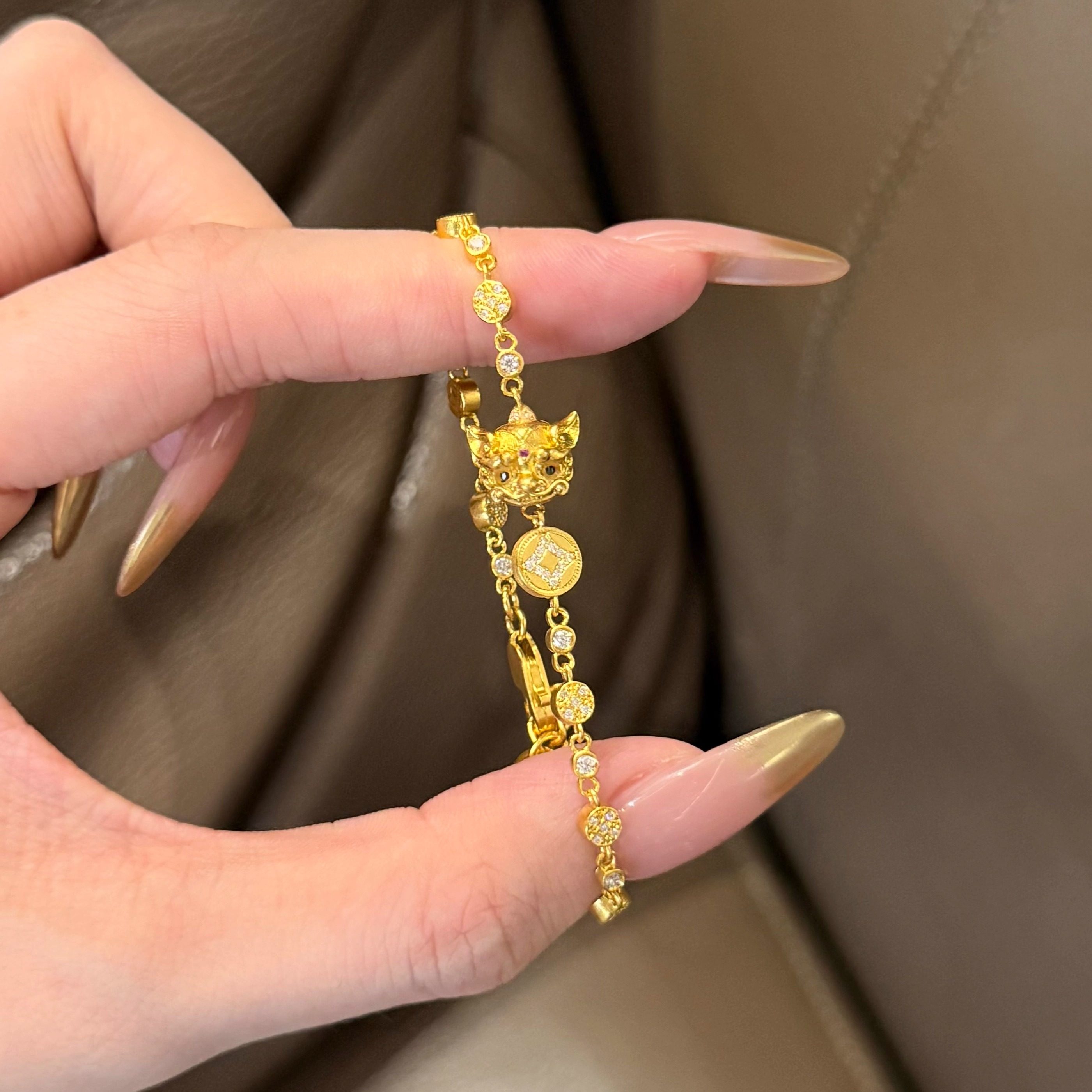 黄金手链带钻女醒狮来才钱币手链子百搭生日礼物黄金支持复检