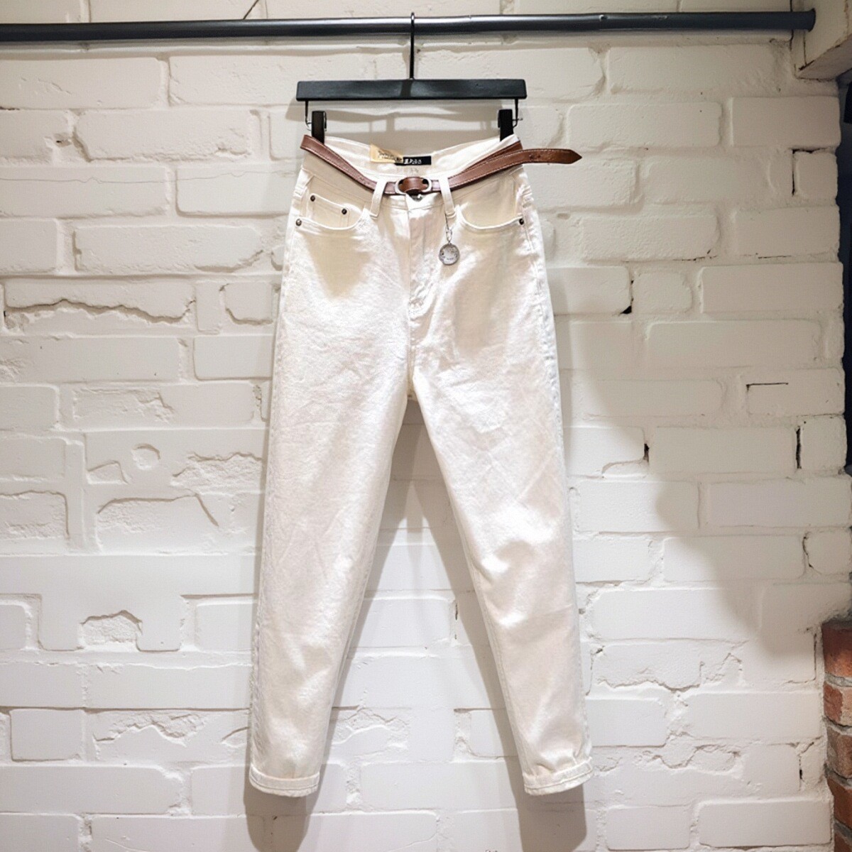 乳白色老爹牛仔裤女2025年春夏季新款高腰休闲宽松显瘦哈伦萝卜裤