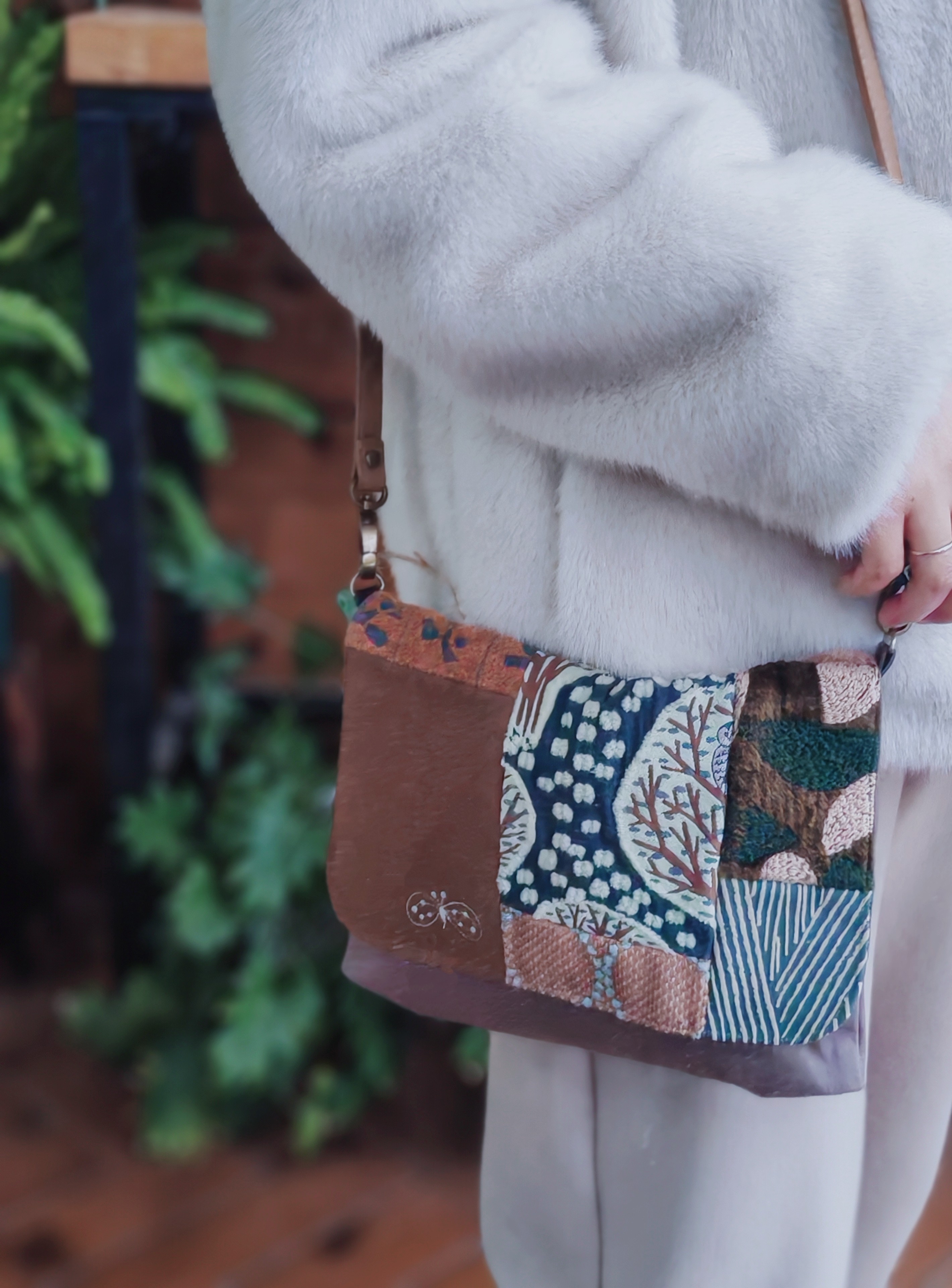 【解忧定制款现货】日本职人手作皆川明拼布单肩斜挎包 铃鼓蝴蝶,个性定制/设计服务/DIY,包包定制,淘宝优惠券,粉丝福利购,淘宝优惠卷