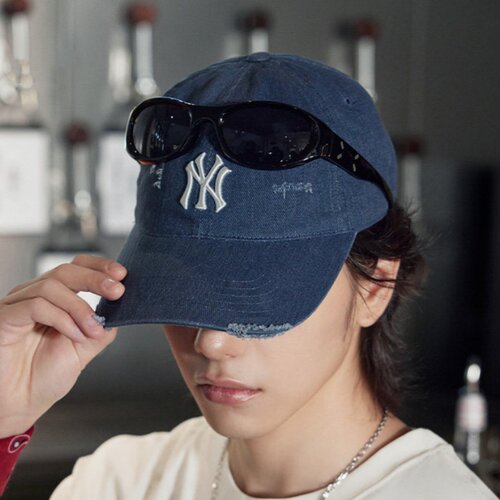 26新款MLB情侣棒球帽男女NY水洗磨破做旧运动帽鸭舌帽3ACPVV34N