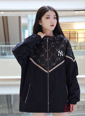24新款MLB冲锋衣情侣外套男女NY复古老花拼接运动夹克3AWJM0144