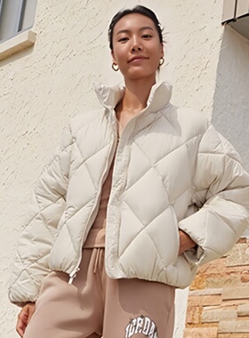 25新款Jordan耐克乔丹外套女子防泼水保暖棉服运动休闲夹克HV0418