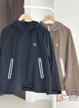 25新款MLB情侣冲锋衣外套男女NY明线连帽休闲运动夹克3AWJB0454