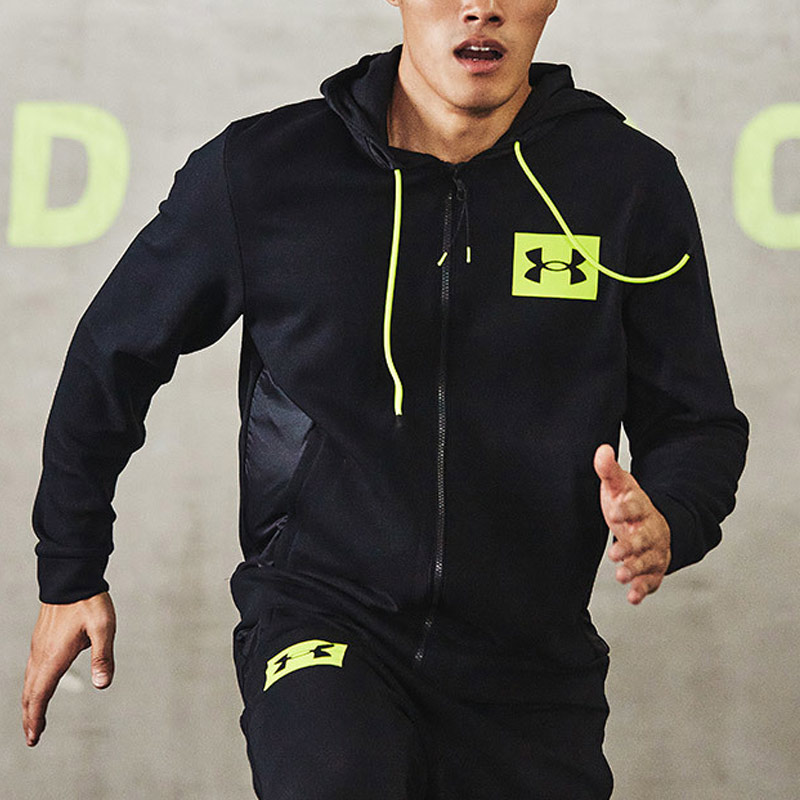 UA男运动舒适宽松训练健身卫衣