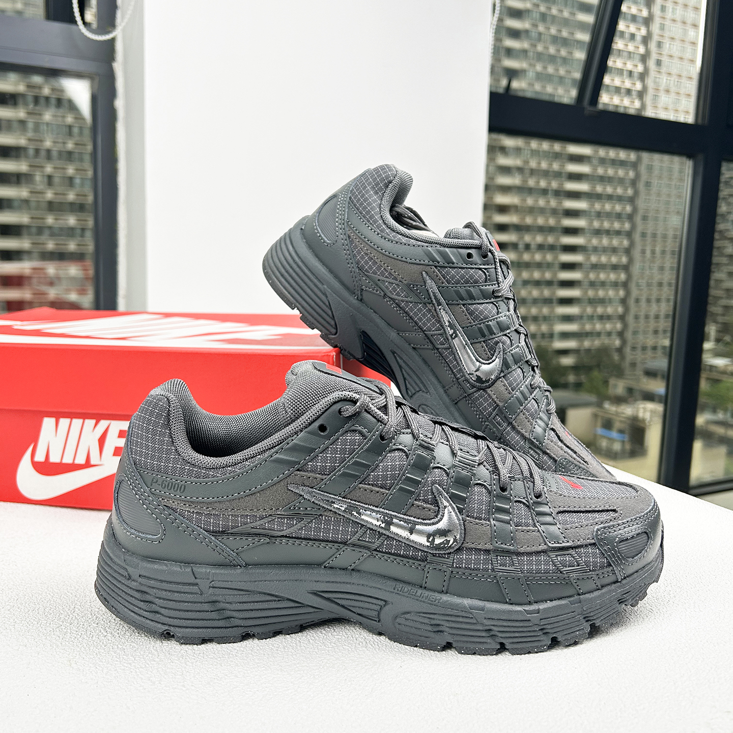 Nike耐克男子复古跑鞋风运动鞋