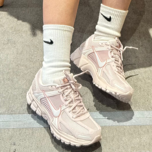 Nike耐克女子迈柔轻便运动鞋