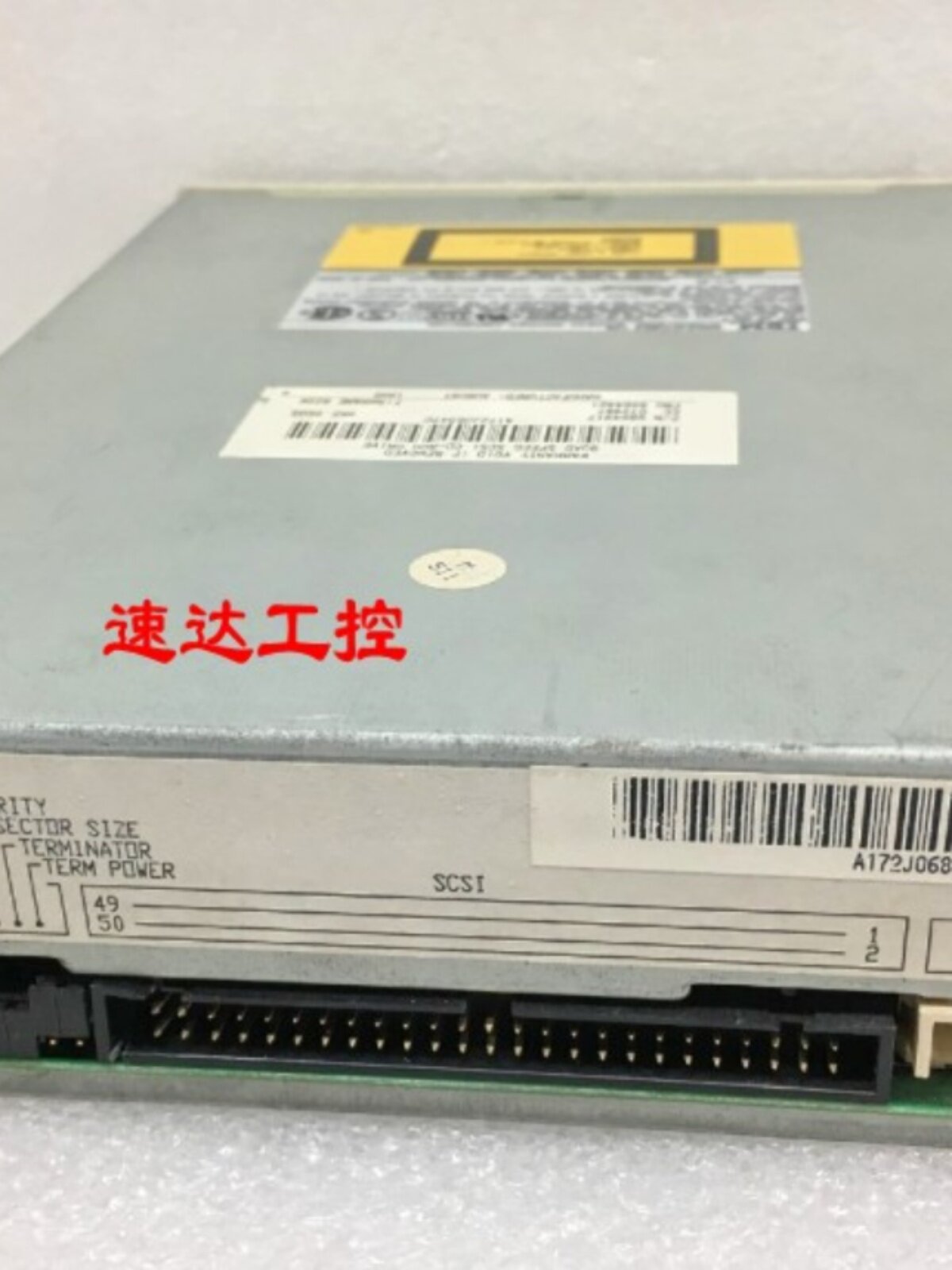 협상 가격 CR-504-B IBM 산업용 의료 장비 SCSI 인터페이스 50핀 광학 드라이브 재고 있음[실제 사진 포함]