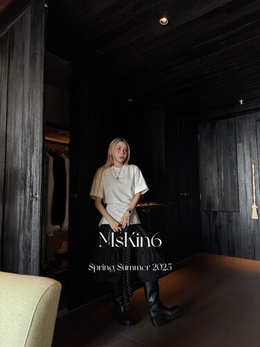 MSkin6早春女 新款设计感褶皱收腰T恤宽松圆领不规则短袖百搭纯棉