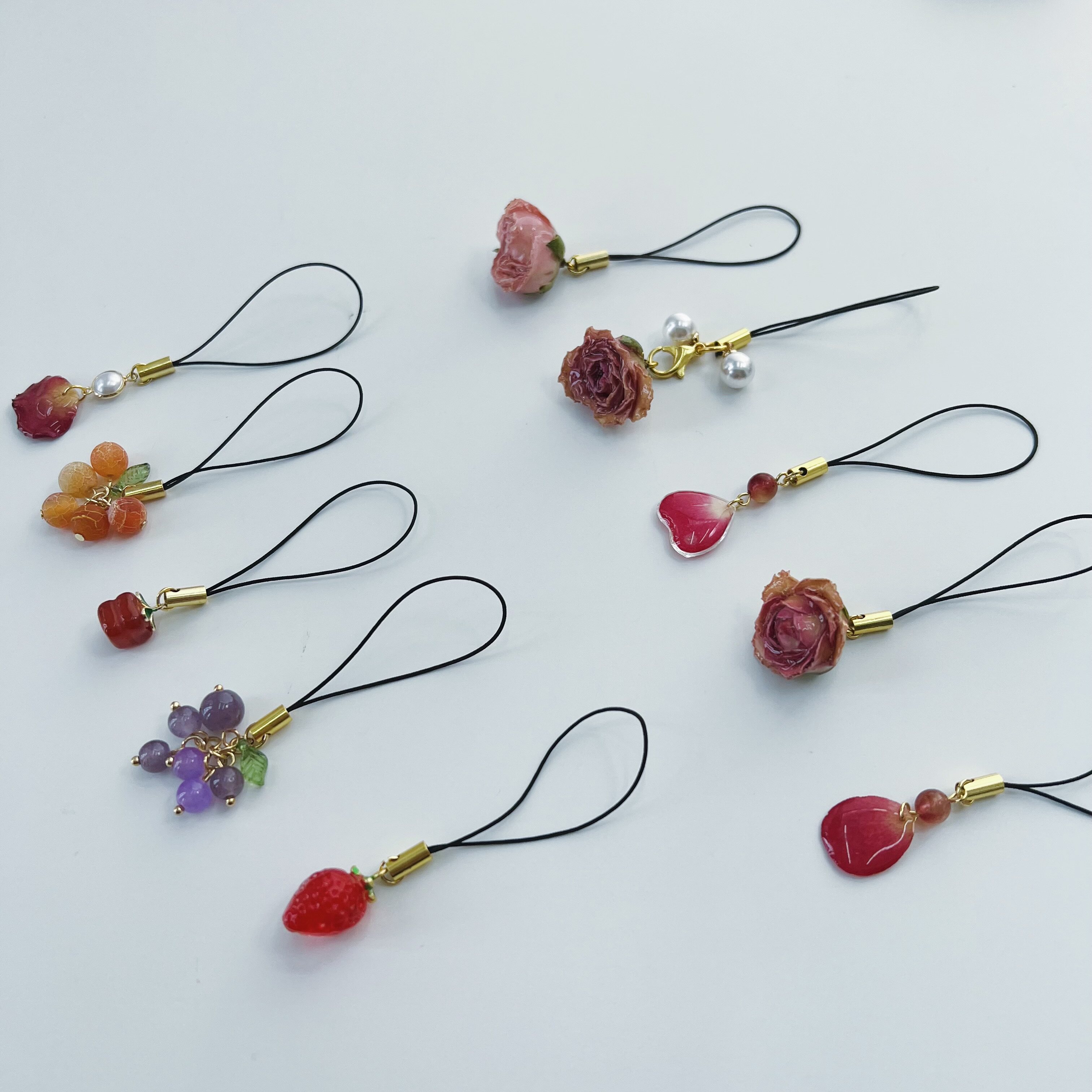 嗷呜 原创手工趣味少女心小清新手机挂饰挂绳耳机壳挂件包包饰品