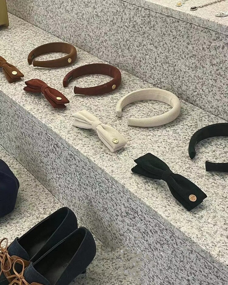 发夹灯芯绒气质复古美拉德色