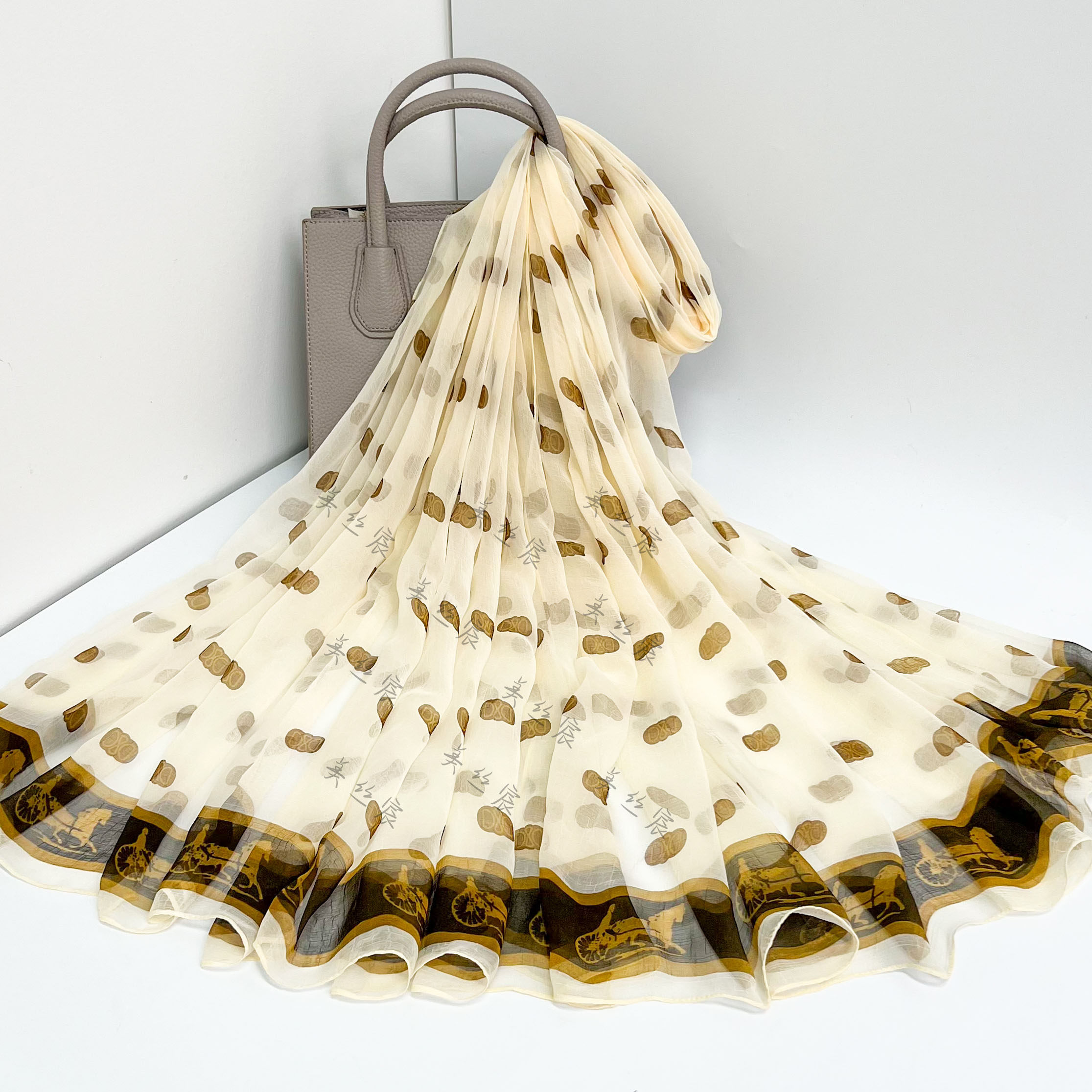 美丝宸一马当先140*180大尺寸丝巾百搭时尚女士秋冬保暖围巾女士