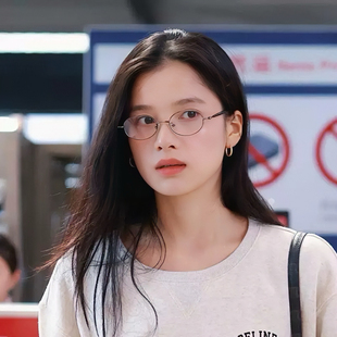 张婧仪同款时髦古铜色书呆子眼镜女合金高级感小众镜架显脸小平光