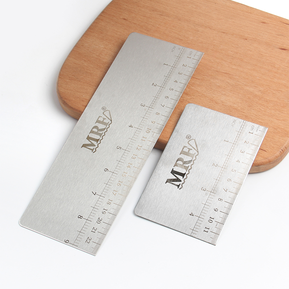 304不锈钢带刻度刮板 切面器粉条面团馒头切面刀不粘烘焙工具