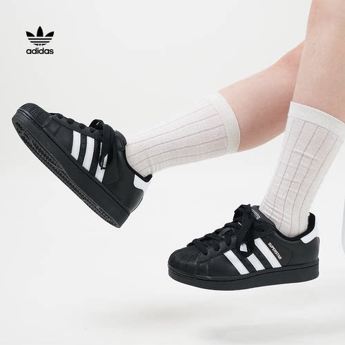 阿迪达斯女子贝壳头经典黑白板鞋