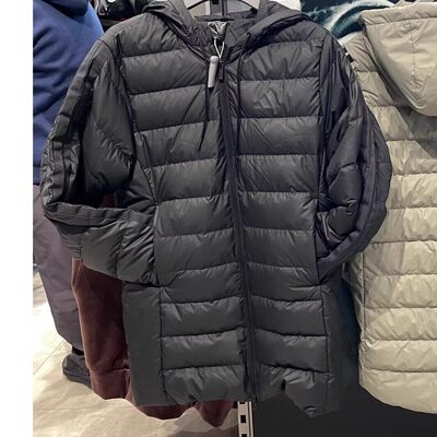 Adidas/阿迪达斯长款羽绒服