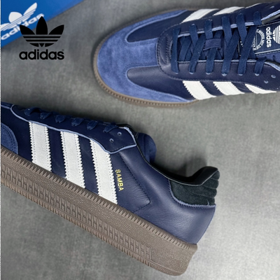 Adidas/阿迪达斯运动休闲板鞋
