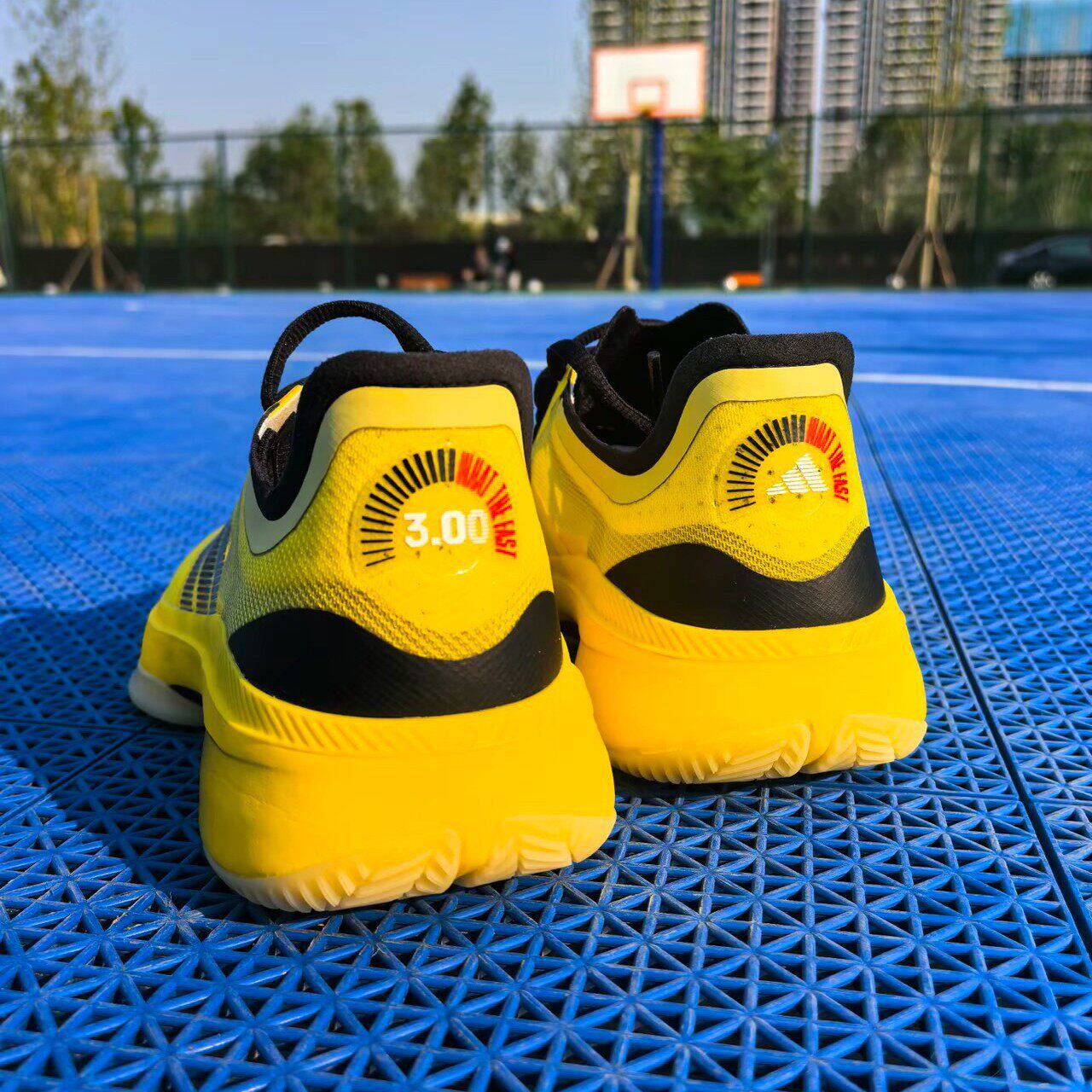 阿迪达斯男鞋AdizeroSelect3.0缓震回弹实战运动篮球鞋 IH9546