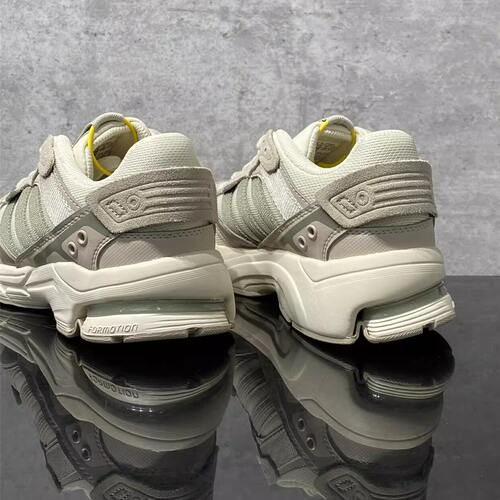 Adidas阿迪达斯男女鞋SPIRITAIN2000休闲缓震运动跑步鞋KJ8899