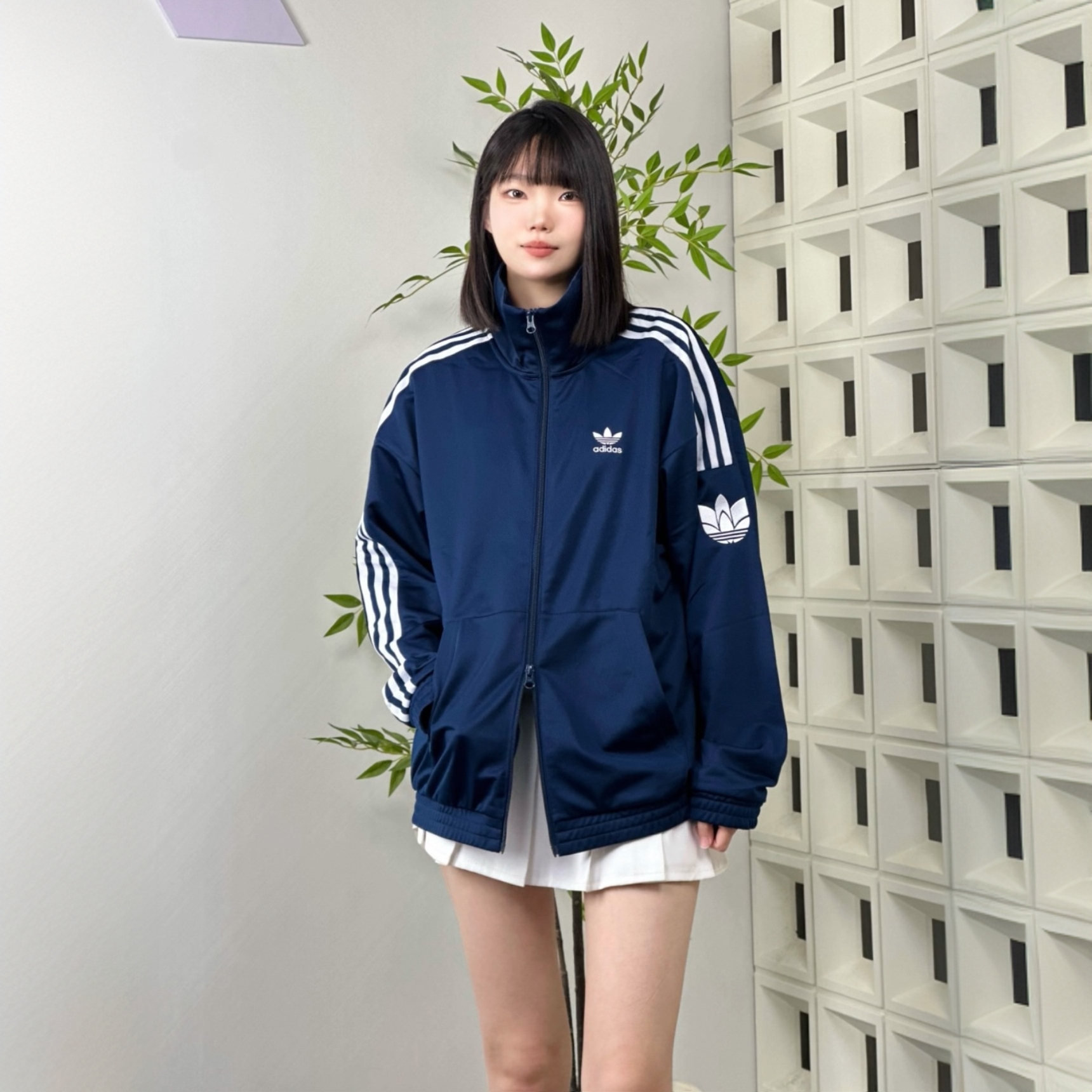 阿迪达斯三叶草男女款经典复古三条纹运动立领夹克外套JL8398