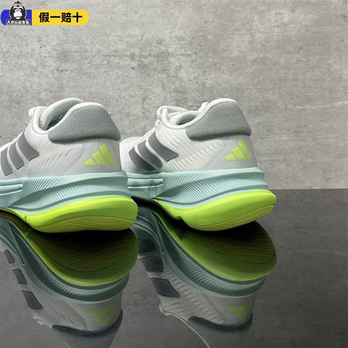 阿迪达斯男鞋回弹慢跑