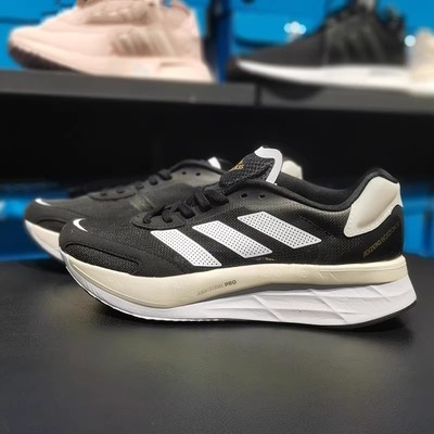 阿迪达斯女鞋透气训练运动跑步鞋