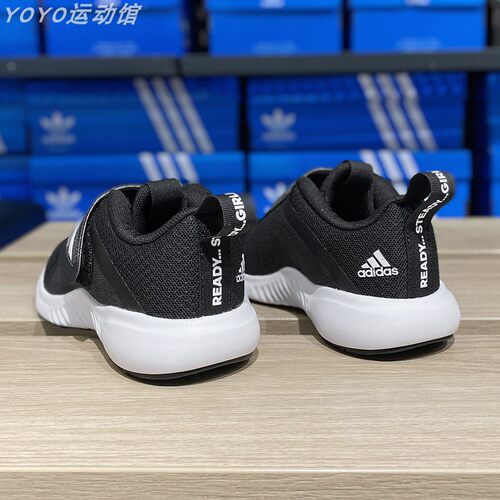 阿迪达斯童鞋轻便透气休闲运动鞋