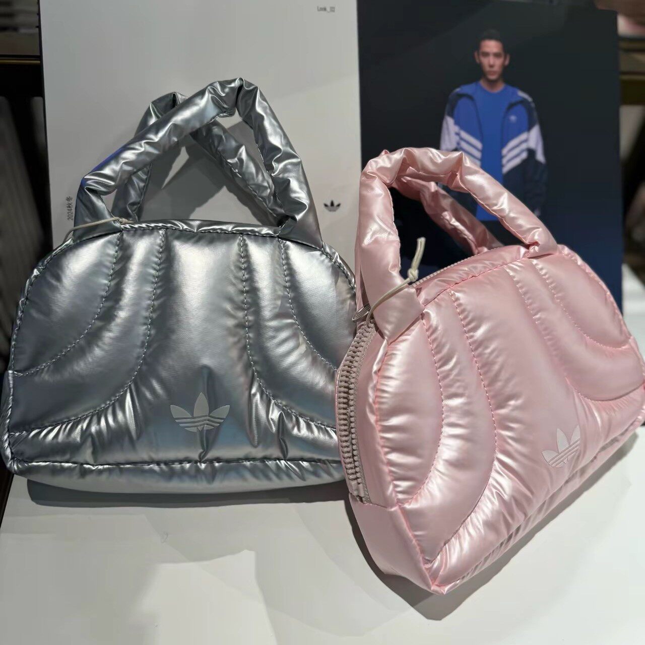 adidas 阿迪达斯三叶草女子复古休闲迷你拎包手提包JD1337 IY7039