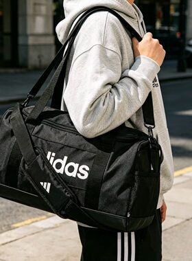 Adidas阿迪达斯正品2026新款男女同款运动健身户外手拎包IM5521