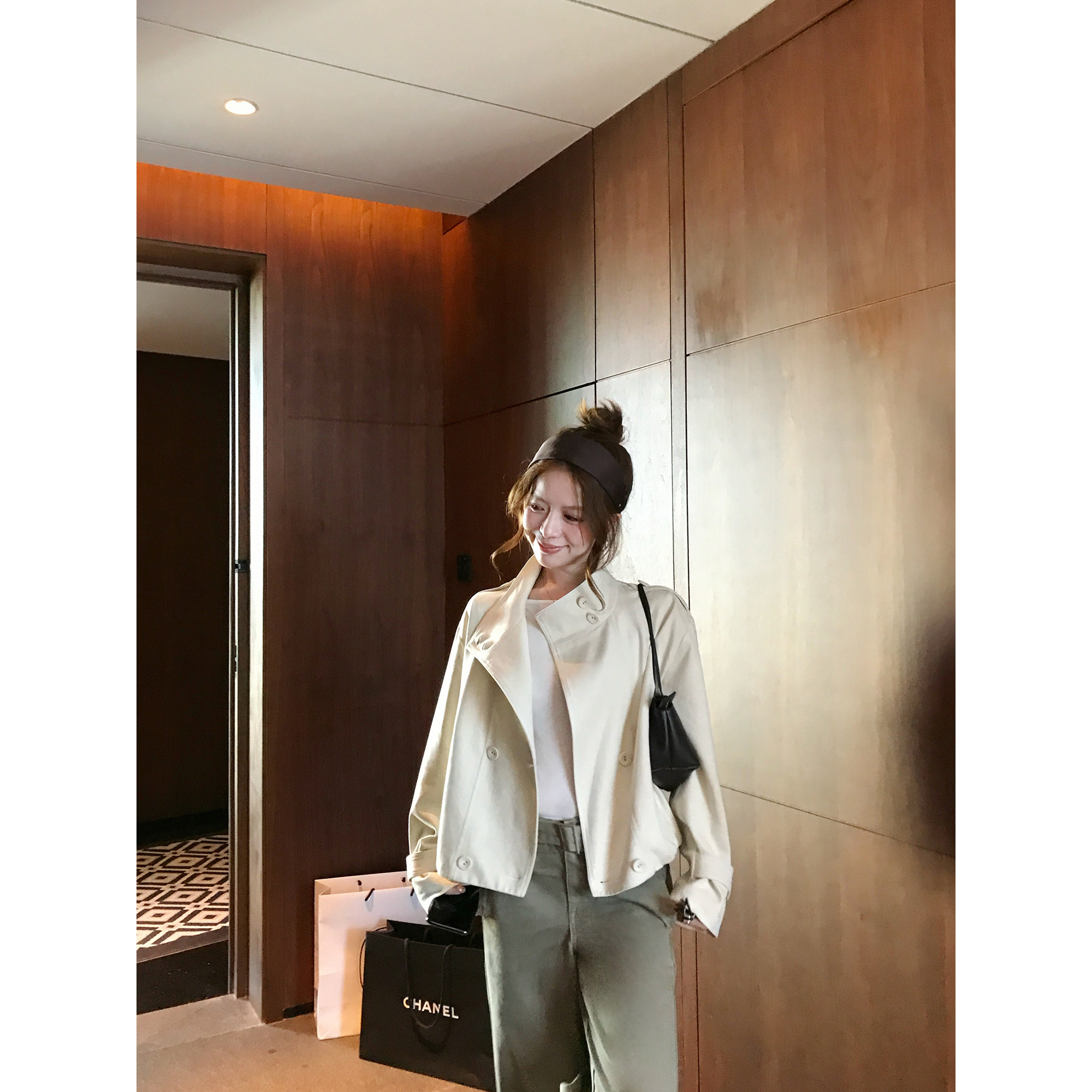 TMHSTUDIO立领麂皮风衣短外套女图片