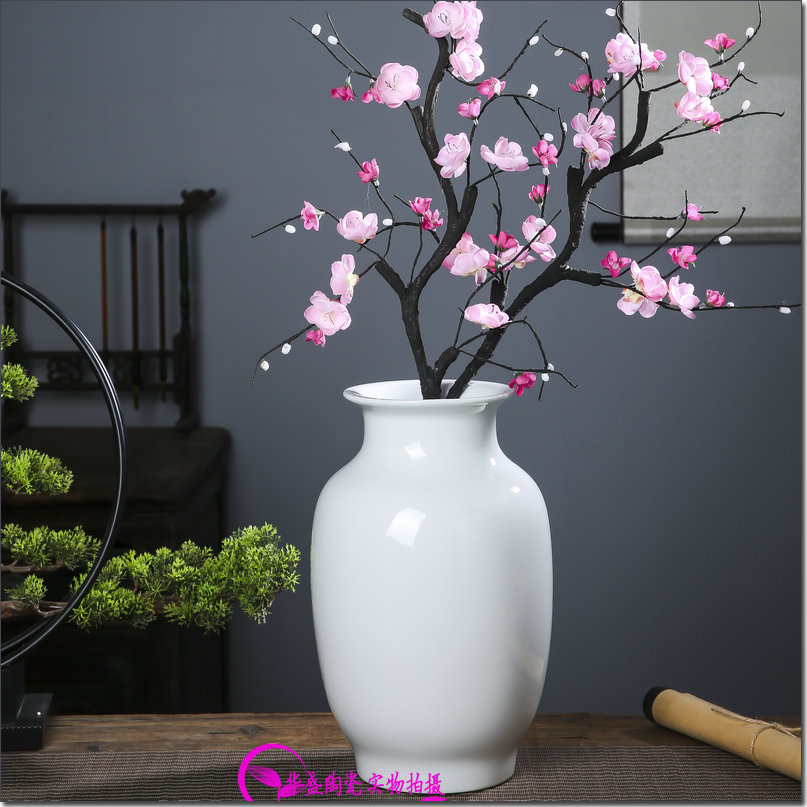 景德镇纯白色装饰品样板房冬瓜瓶